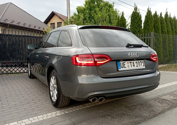 Audi A4 cena 43800 przebieg: 228000, rok produkcji 2014 z Słomniki małe 466